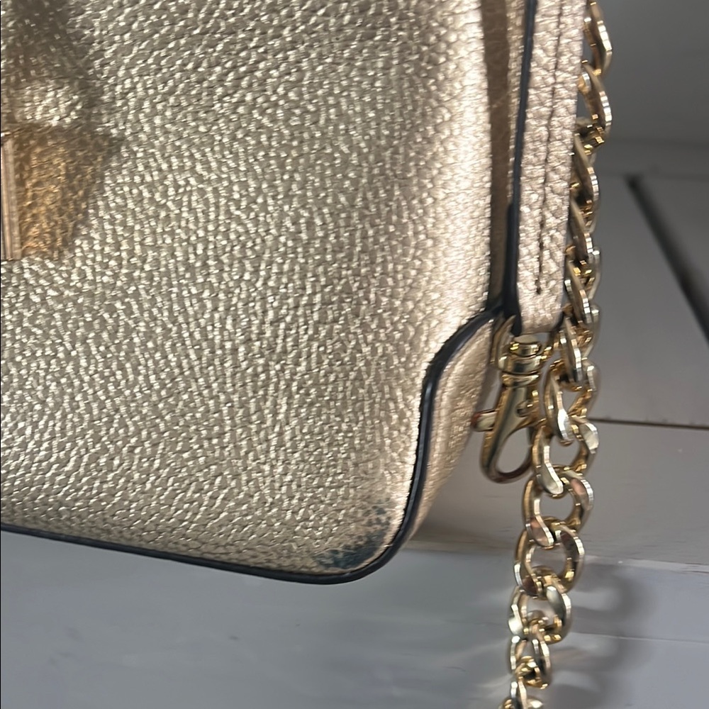 Michael Kors Gold Women's Bag - Picture 6 of 8